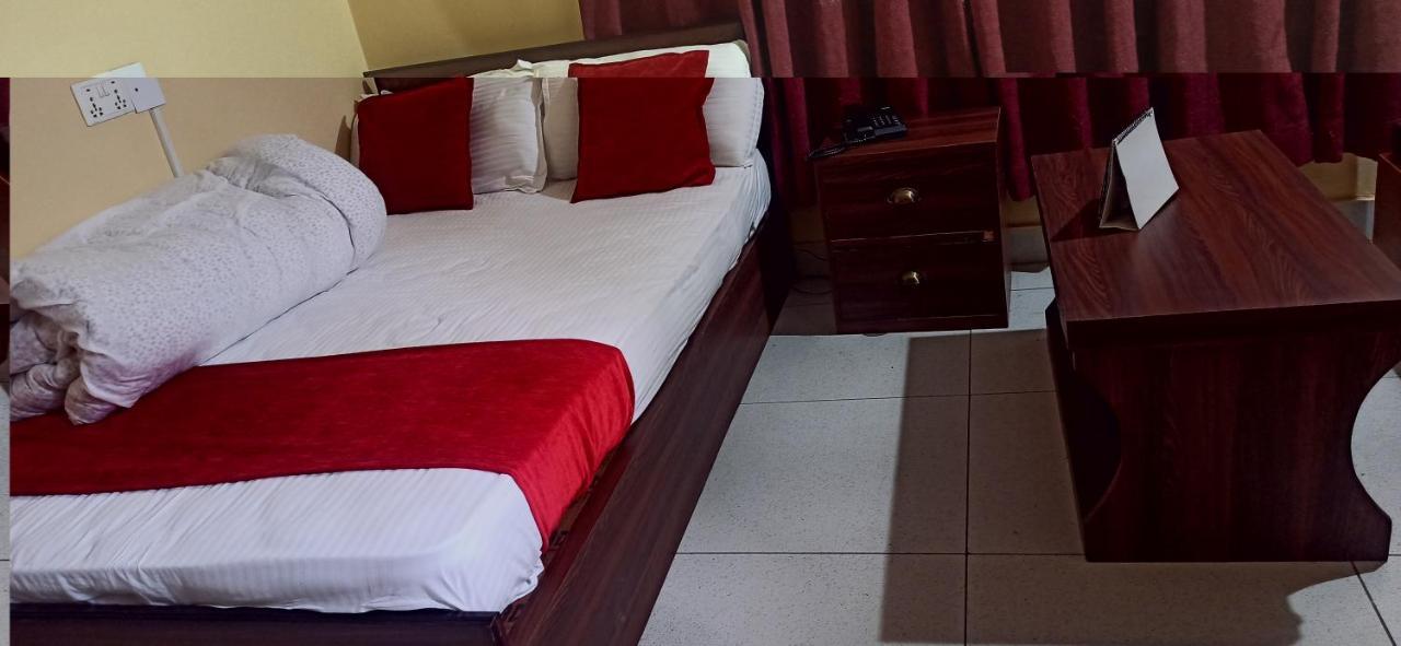 Hotel Royal Chautari, Butwal Ngoại thất bức ảnh