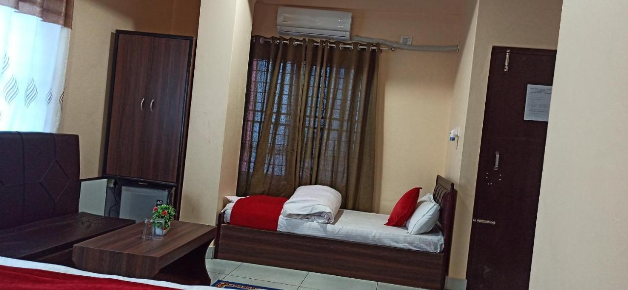 Hotel Royal Chautari, Butwal Ngoại thất bức ảnh