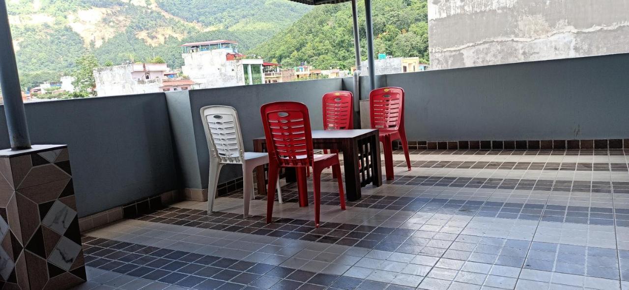 Hotel Royal Chautari, Butwal Ngoại thất bức ảnh