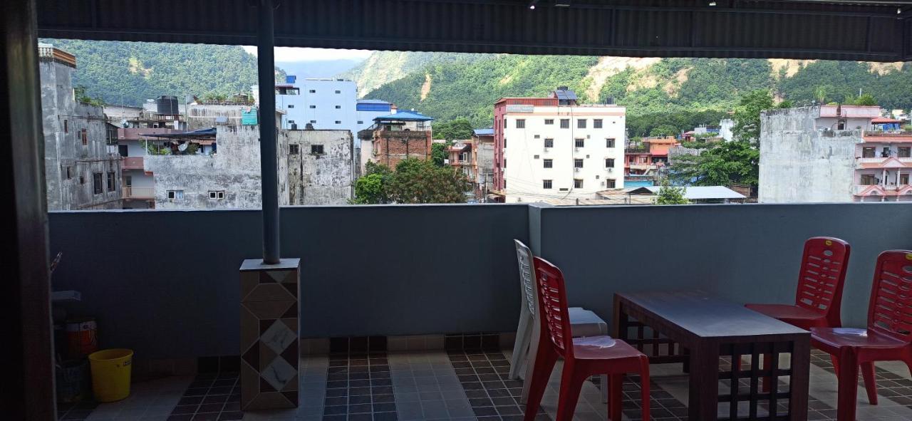 Hotel Royal Chautari, Butwal Ngoại thất bức ảnh